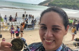 Nadadora Esmeraldina conquista medalha em Desafio de Águas Abertas