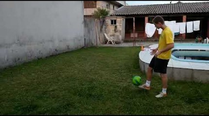 reino 3 de Futsal com o auxiliar da Escolinha Luiz Henrique para todas as idades